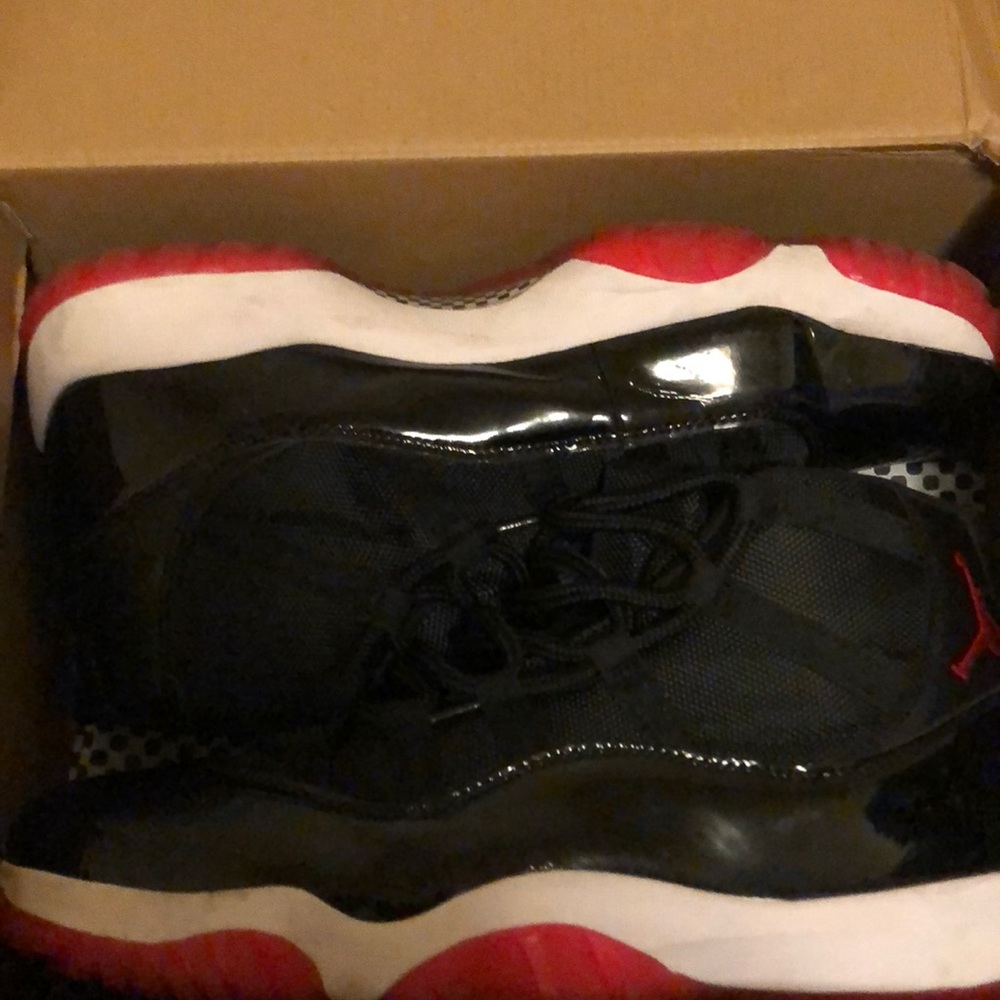 Jordan 11 bread
